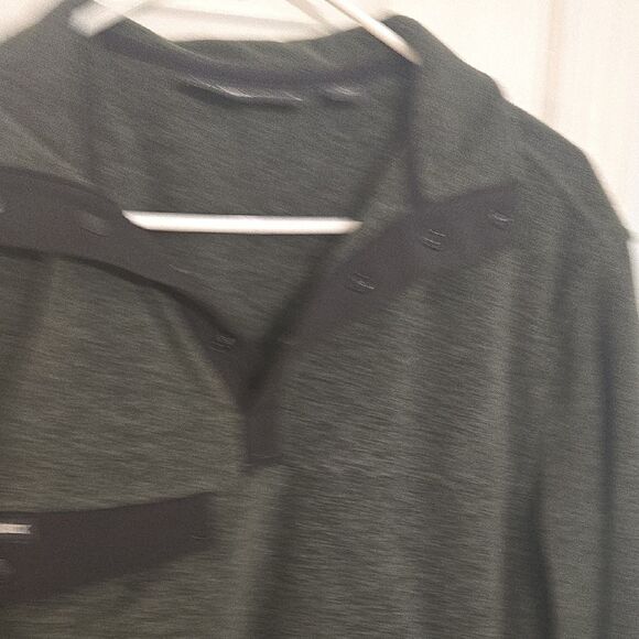 Reebok Forest Green Fleece Pullover - Picture 4 of 8